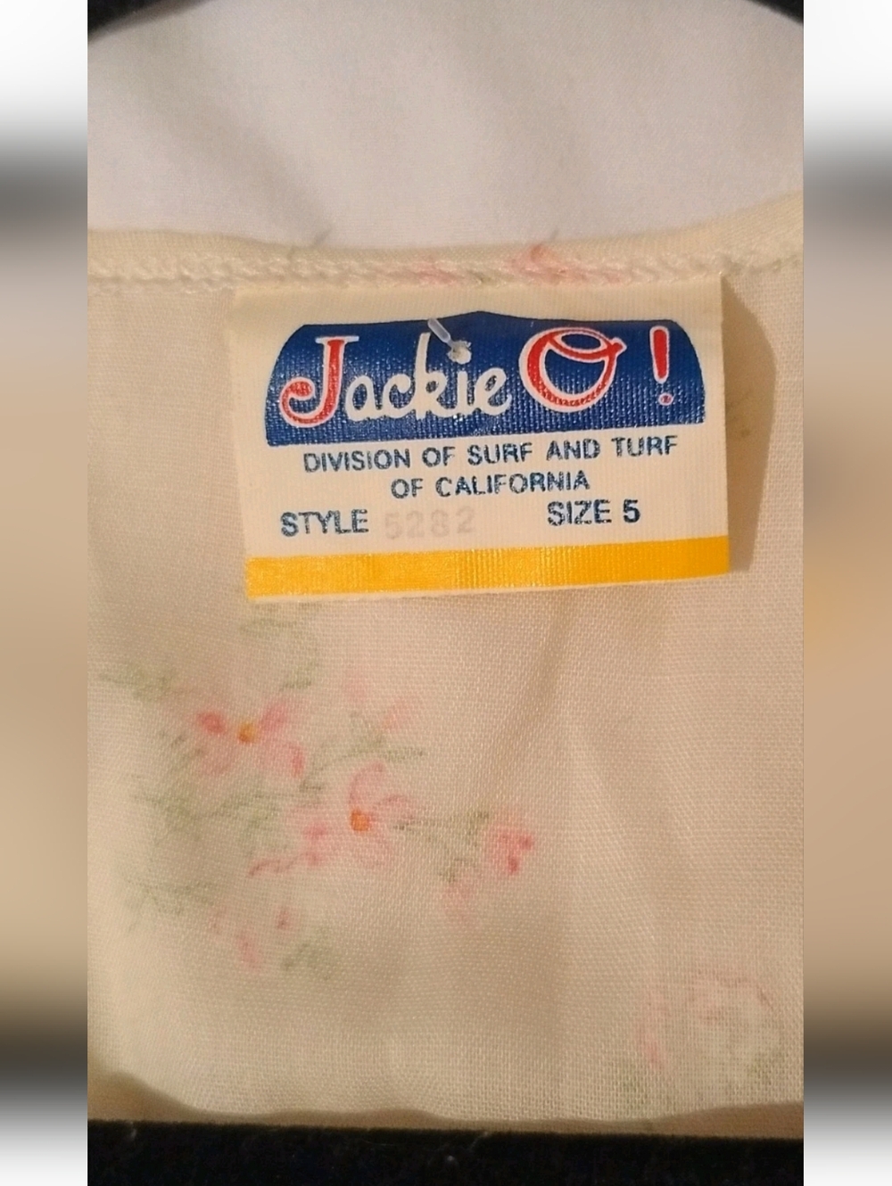 Vintage Jackie O! Dress Pale Yellow with soft florals, Lace & Belt - size 5 USA - Picture 3 of 7